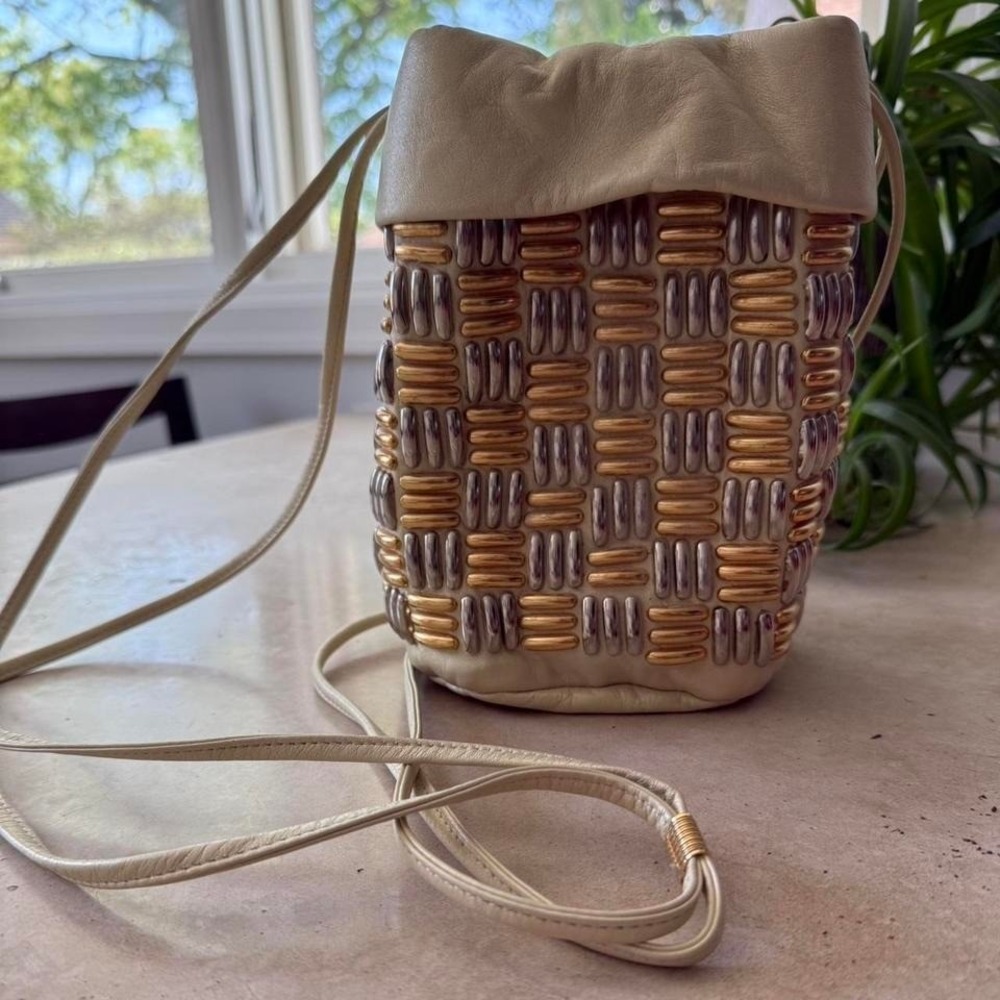 Vintage Jenny Tee Leather Bag Woven Gold Silver Metal Statement Purse